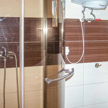 2 Bedroom Stunning In